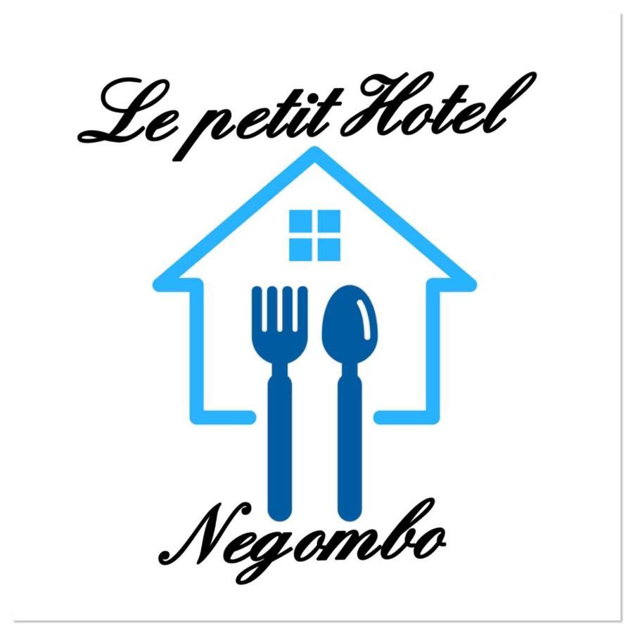 Le Petit Hotel & Restaurant Negombo Exterior photo
